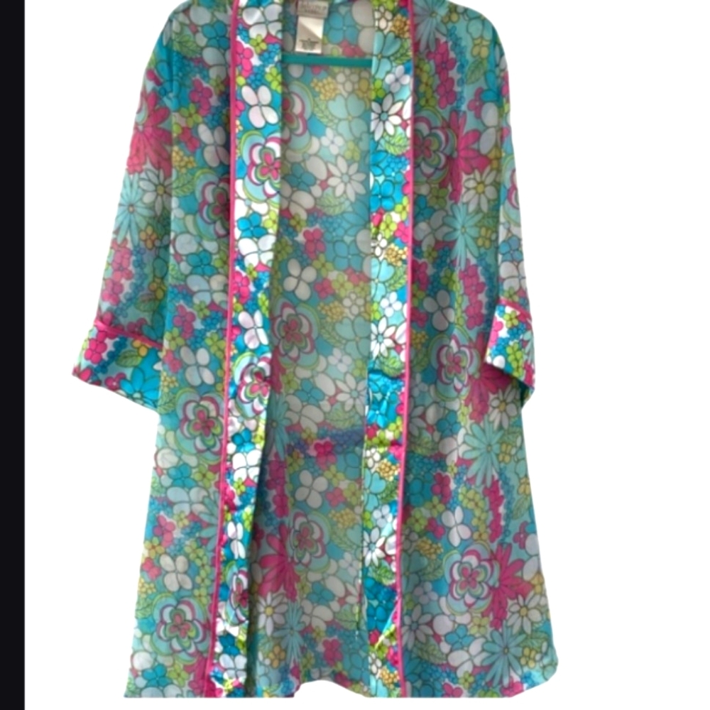 Plus Size 2X Y2K Vintage 60s 70s inspired Mod Floral Silky Robe Size 2X